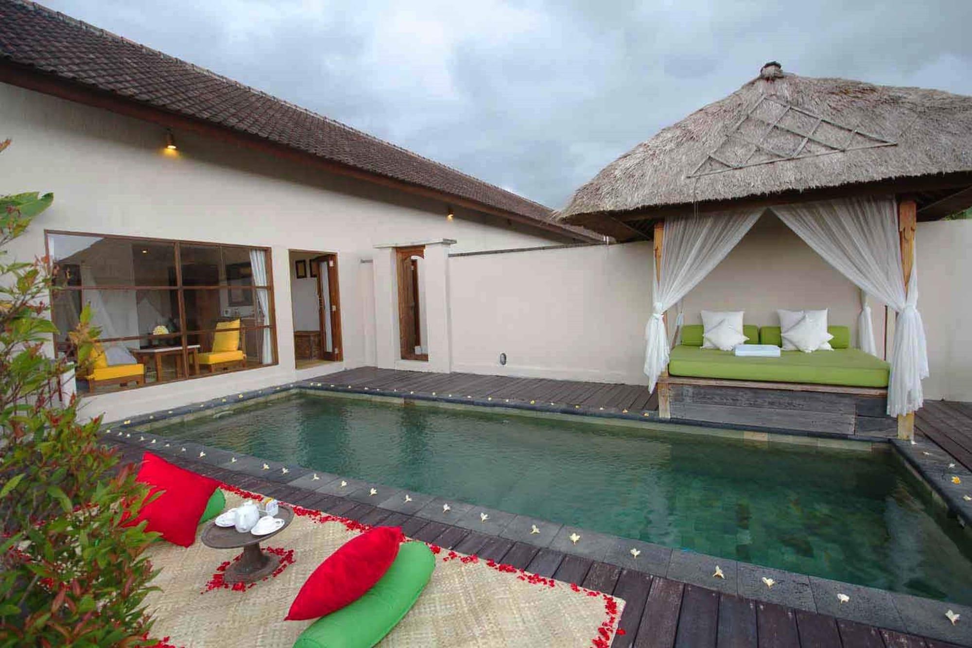 Alam Puisi Villa Ubud Exterior photo