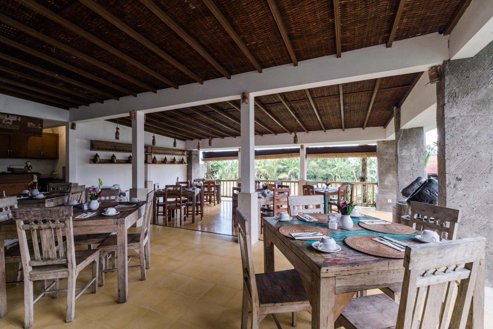 Alam Puisi Villa Ubud Exterior photo