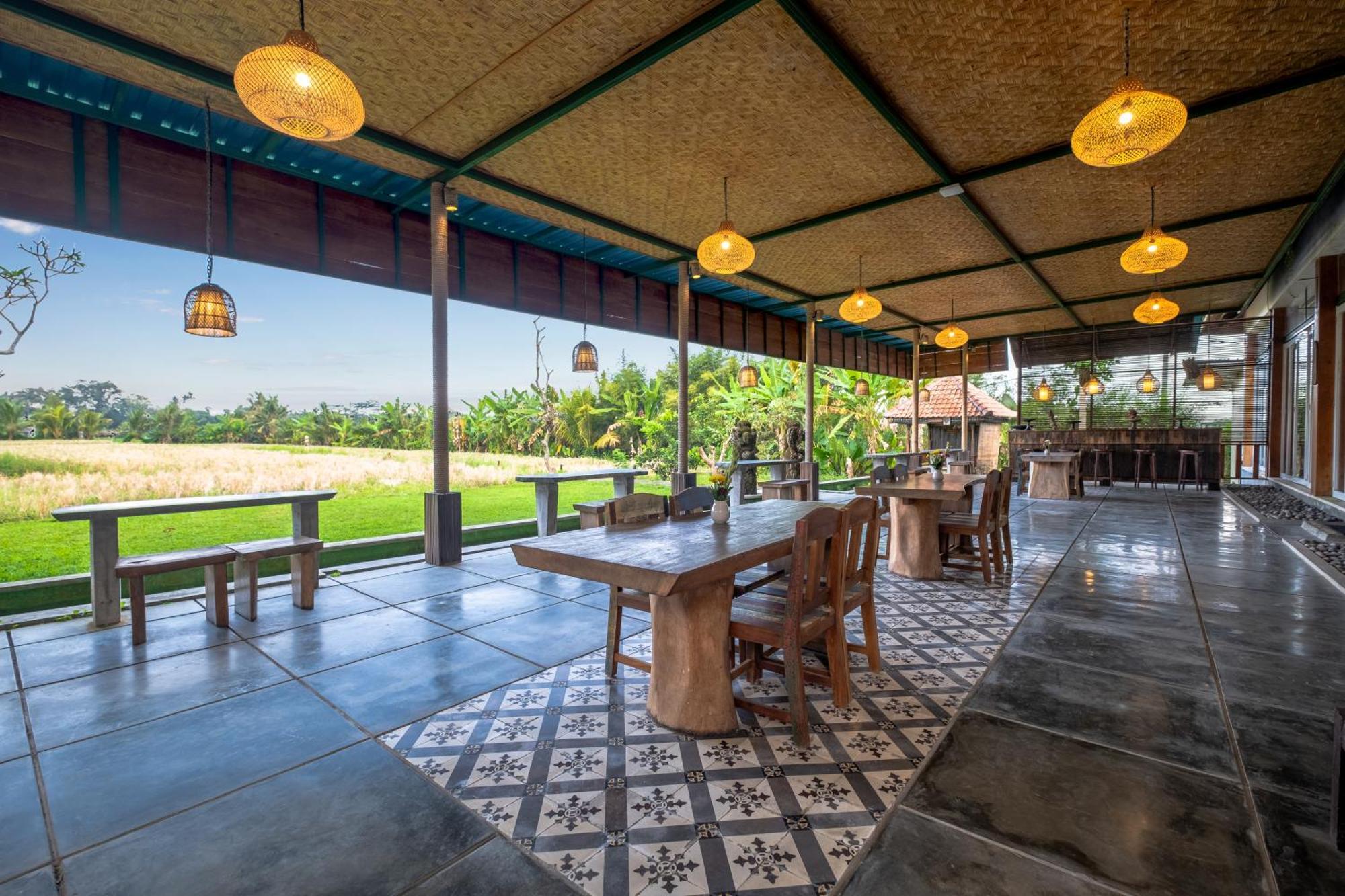 Alam Puisi Villa Ubud Exterior photo